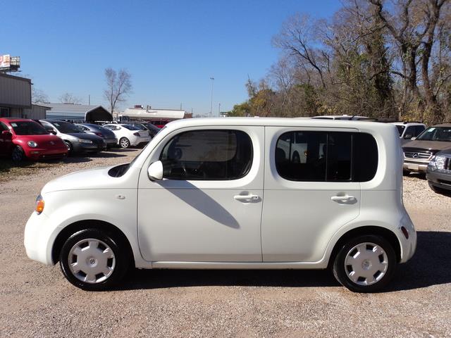 Nissan cube 2010 photo 4