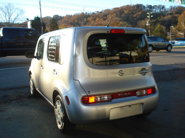 Nissan cube 2011 photo 2