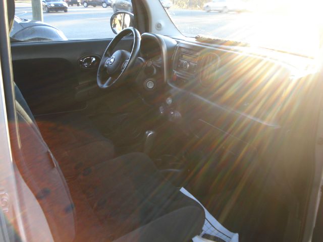 Nissan cube 2011 photo 3