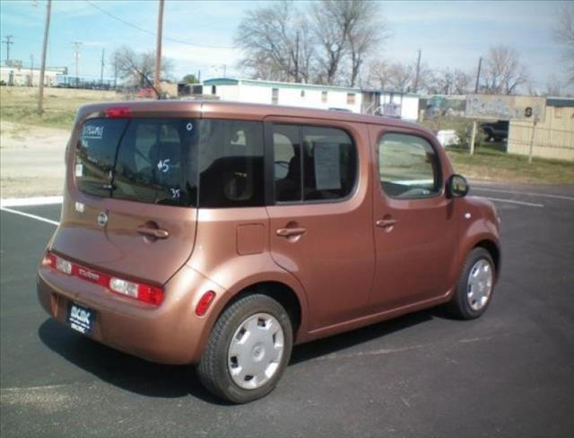 Nissan cube Unknown SUV