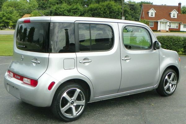 Nissan cube 2011 photo 1
