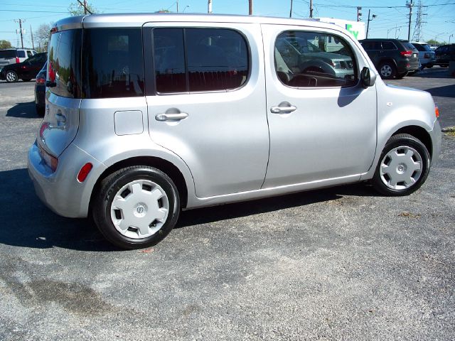 Nissan cube 2011 photo 20