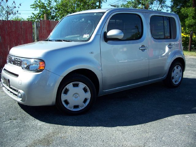 Nissan cube 2011 photo 9
