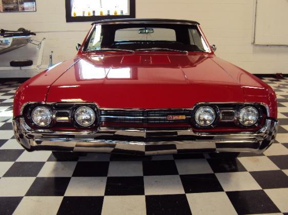 Oldsmobile 442 1967 photo 2