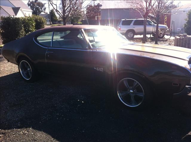 Oldsmobile 442 1969 photo 3