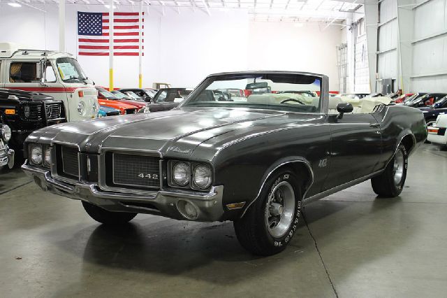 Oldsmobile 442 1972 photo 3