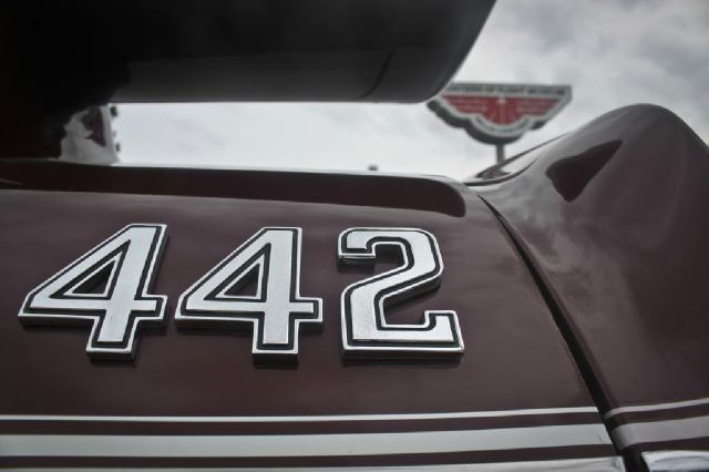 Oldsmobile 442 1973 photo 1