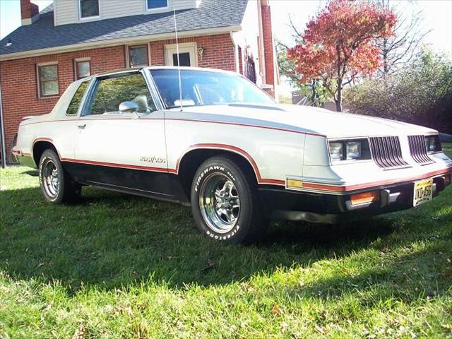 Oldsmobile 442 AWD W/ Navirearcam Classic/Custom