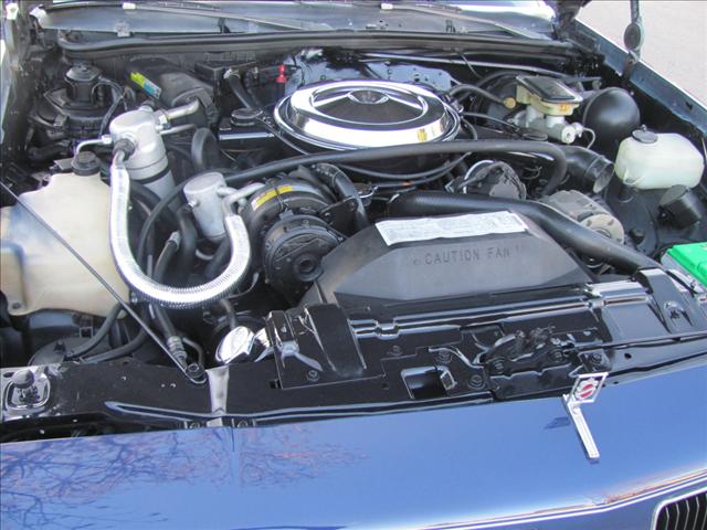 Oldsmobile 442 1987 photo 2