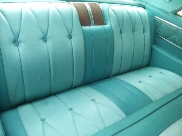 Oldsmobile 98 1965 photo 2