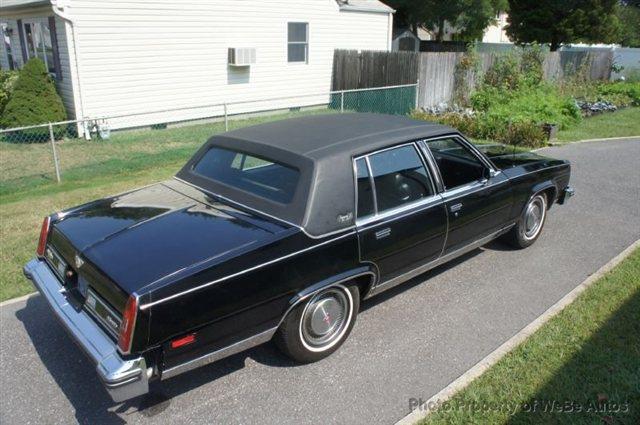 Oldsmobile 98 Regency 1979 photo 2