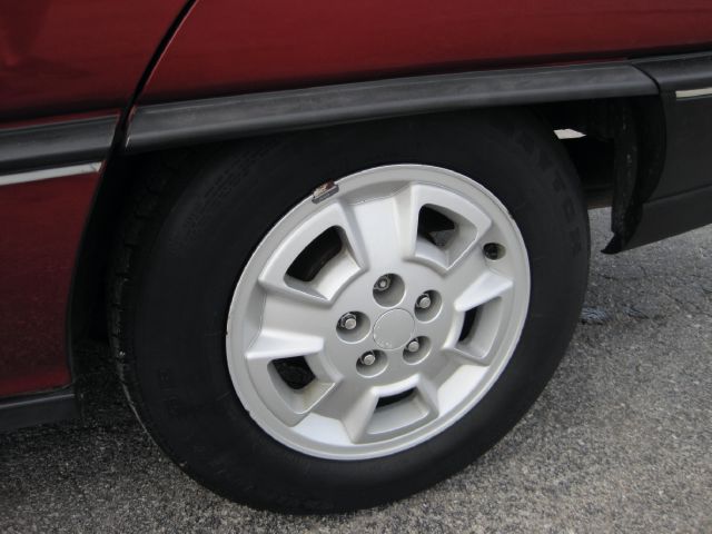 Oldsmobile Achieva 1992 photo 16