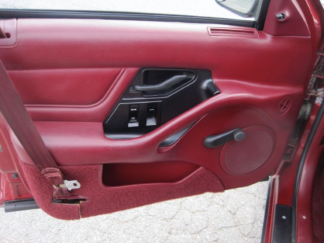 Oldsmobile Achieva 1992 photo 21