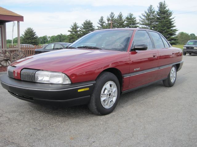 Oldsmobile Achieva 1992 photo 4