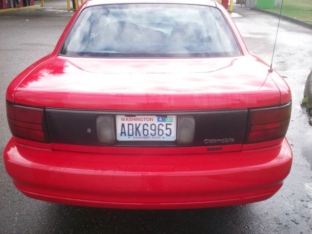 Oldsmobile Achieva 1994 photo 1