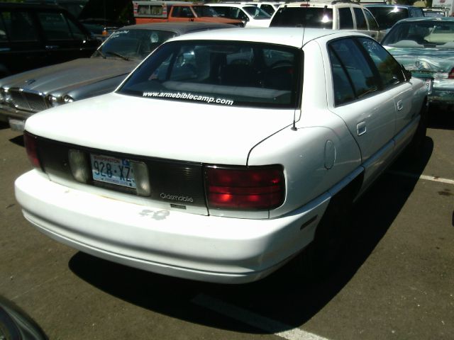 Oldsmobile Achieva Unknown Sedan