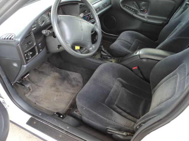 Oldsmobile Achieva 4WD 140.5 4x4 Truck Sedan