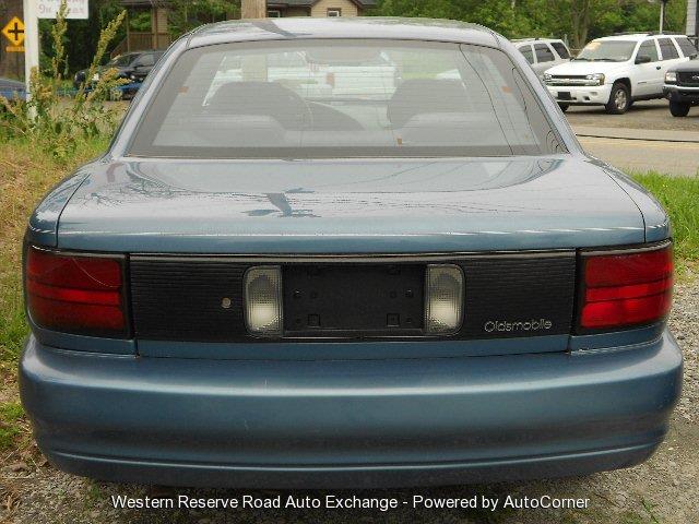 Oldsmobile Achieva 1997 photo 1