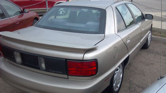 Oldsmobile Achieva 4WD 140.5 4x4 Truck Sedan