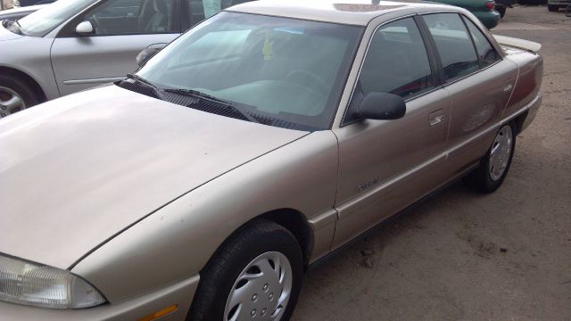 Oldsmobile Achieva 1998 photo 4
