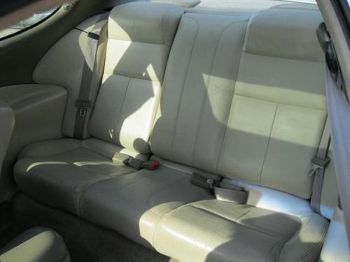 Oldsmobile Alero 1999 photo 2