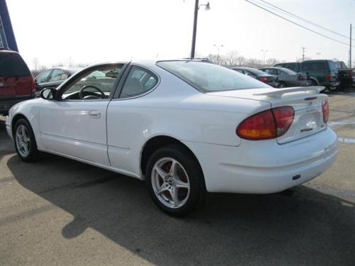 Oldsmobile Alero 1999 photo 3