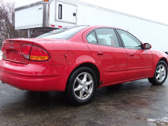 Oldsmobile Alero 1999 photo 2