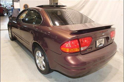 Oldsmobile Alero 1999 photo 1