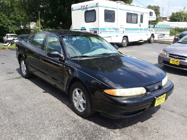 Oldsmobile Alero 1999 photo 1