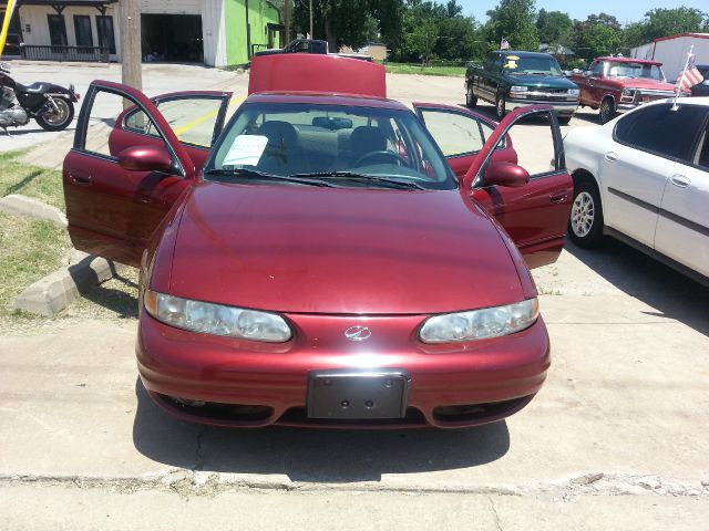 Oldsmobile Alero TRX4 Off Road 4x4 Sedan