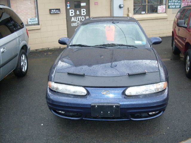 Oldsmobile Alero 4dr Sdn I4 CVT 2.5 S Sedan Sedan