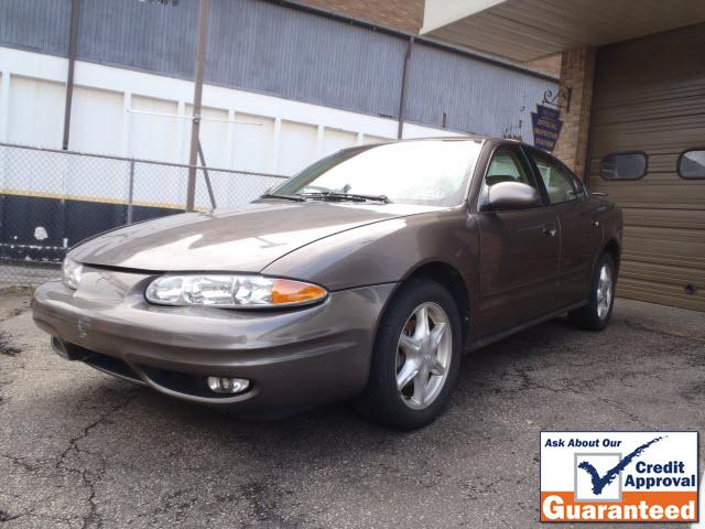 Oldsmobile Alero S Sedan Sedan