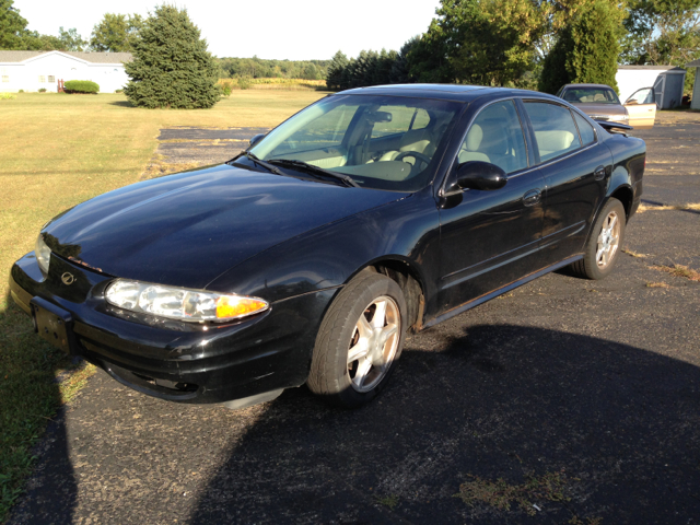 Oldsmobile Alero 2001 photo 2