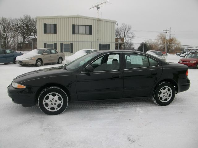 Oldsmobile Alero 2001 photo 3