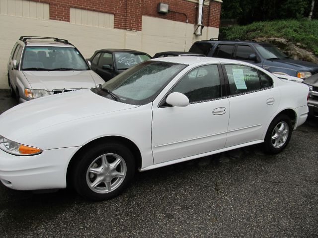 Oldsmobile Alero 2001 photo 1