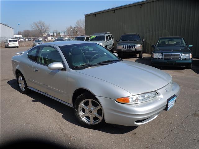 Oldsmobile Alero 2001 photo 4