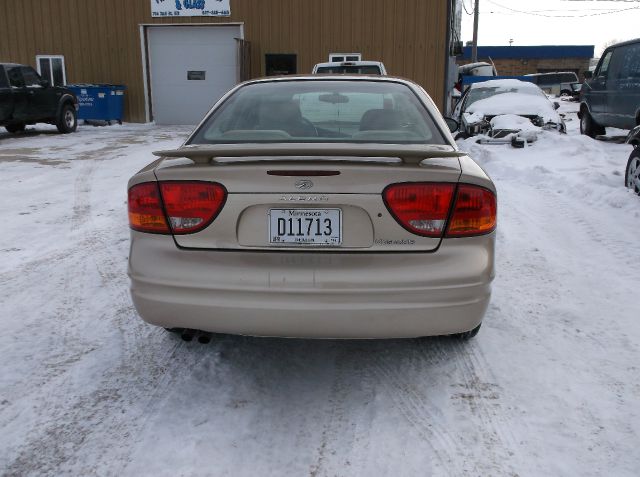 Oldsmobile Alero 2002 photo 3