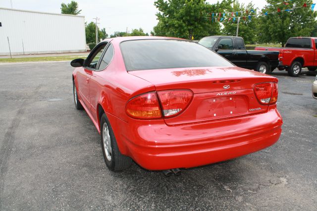 Oldsmobile Alero 2002 photo 1