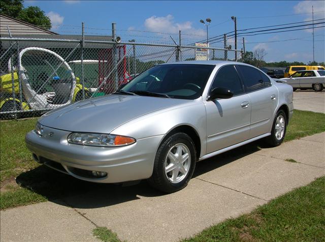 Oldsmobile Alero 3.5L Coupe Sedan