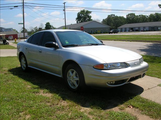Oldsmobile Alero 2003 photo 3