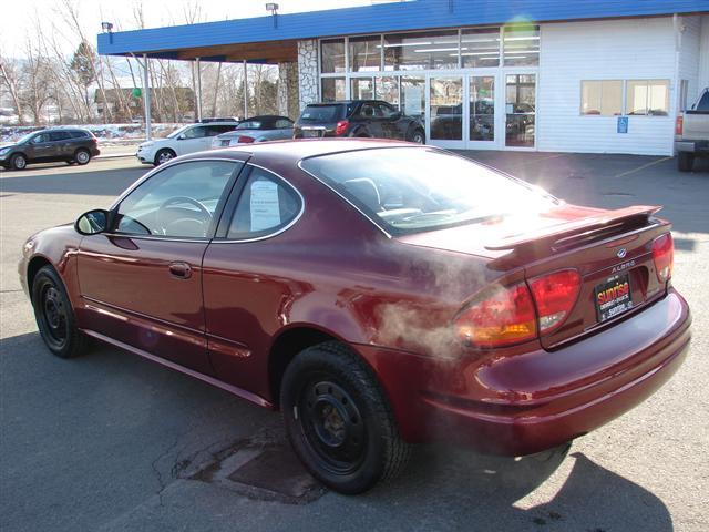 Oldsmobile Alero 2003 photo 3
