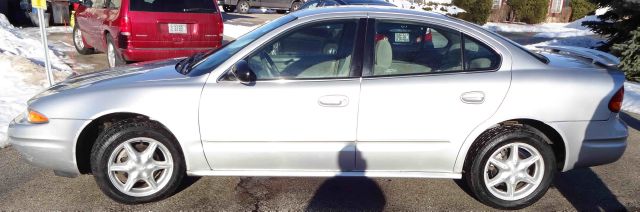 Oldsmobile Alero 2003 photo 4