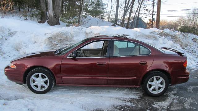 Oldsmobile Alero 3.5L Coupe Sedan