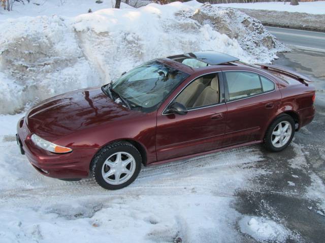 Oldsmobile Alero 2003 photo 2
