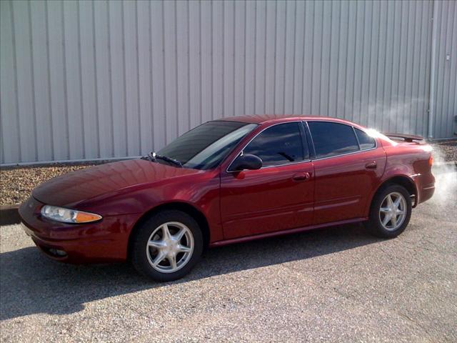Oldsmobile Alero 2003 photo 1