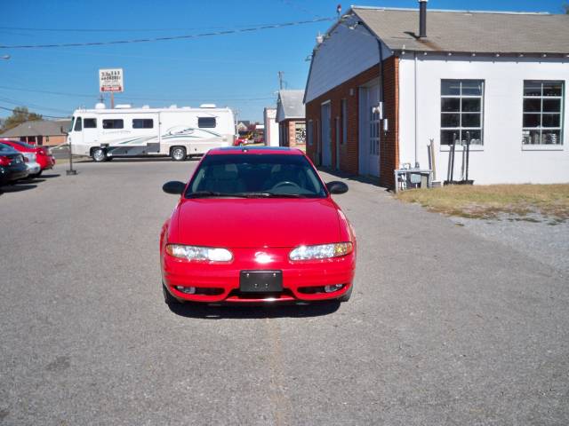 Oldsmobile Alero 2003 photo 2