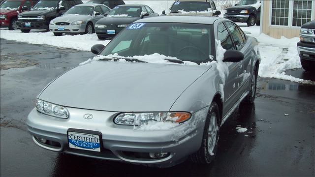 Oldsmobile Alero 3.5L Coupe Sedan