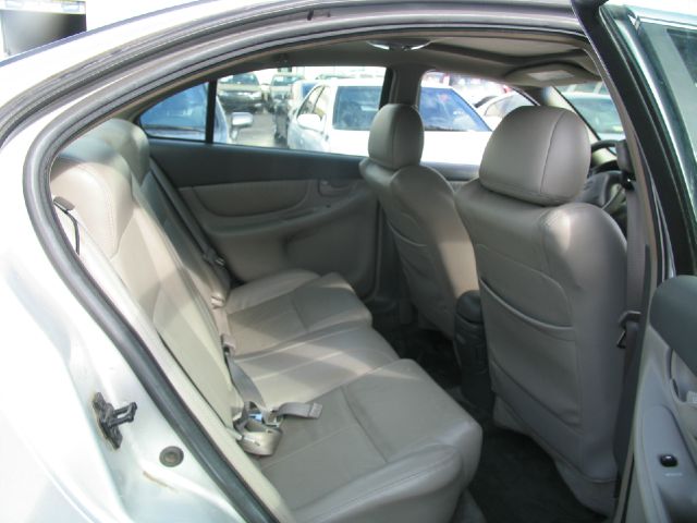 Oldsmobile Alero 4dr Sdn I4 CVT 2.5 S Sedan Sedan