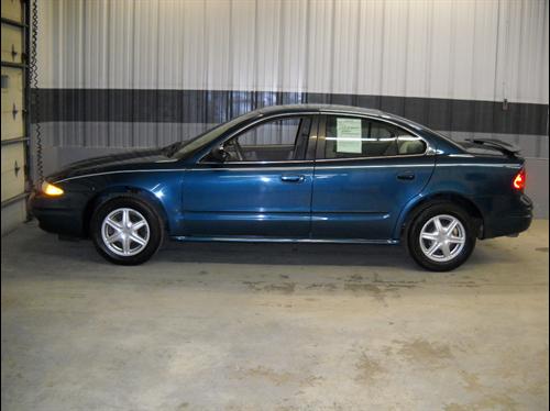 Oldsmobile Alero 2003 photo 1