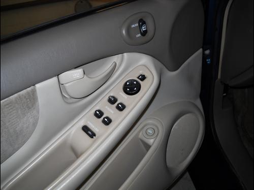 Oldsmobile Alero 2003 photo 3